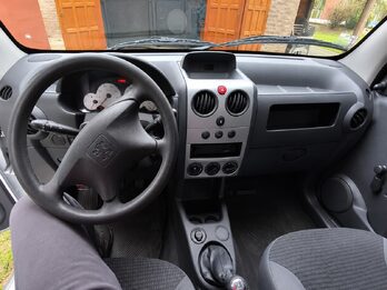 PEUGEOT PARTNER 1.6 HDI CONFORT PLC AB L/10 FURGON - AÑO 2.013