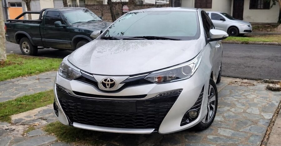 TOYOTA YARIS 1.5 XLS PACK CVT  AÑO 2.021