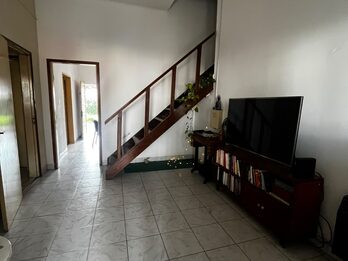 Excelente casa en venta calle Jujuy al 500