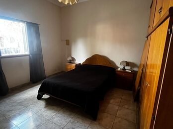 Excelente casa en venta calle Jujuy al 500