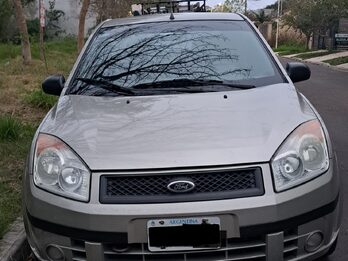 Venfo Ford Fiesta MAX 2008