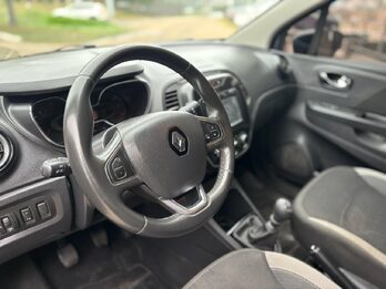 RENAULT CAPTUR 2.0 ZEN. Recibo vehículos de menor y mayor valor.