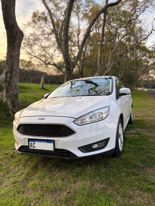 FORD FOCUS 5P 1.6