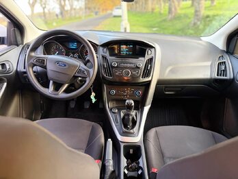 FORD FOCUS 5P 1.6