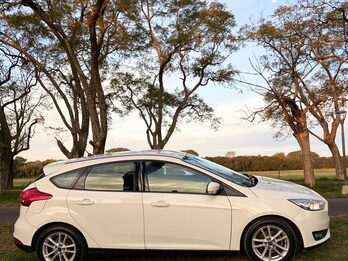 FORD FOCUS 5P 1.6