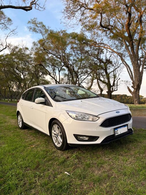 FORD FOCUS 5P 1.6