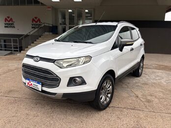 FORD ECO SPORT 1.6 FREESTYLE. Recibo vehículos de menor y mayor valor.