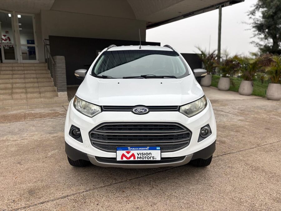 FORD ECO SPORT 1.6 FREESTYLE. Recibo vehículos de menor y mayor valor.