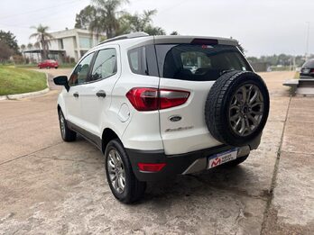FORD ECO SPORT 1.6 FREESTYLE. Recibo vehículos de menor y mayor valor.
