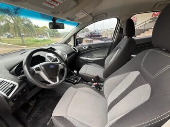 FORD ECO SPORT 1.6 FREESTYLE. Recibo vehículos de menor y mayor valor.