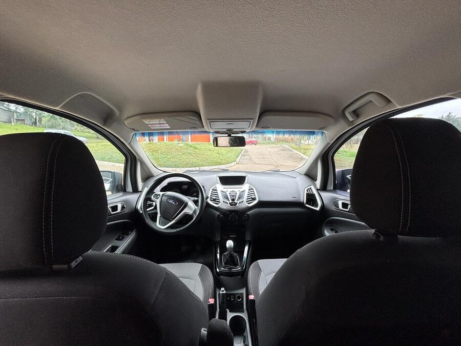 FORD ECO SPORT 1.6 FREESTYLE. Recibo vehículos de menor y mayor valor.