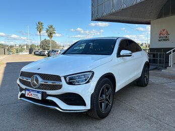MERCEDES BENZ GLC 300 COUPE. Recibo vehículos.