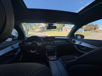 MERCEDES BENZ GLC 300 COUPE. Recibo vehículos.