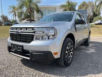 FORD MAVERICK LARIAT HIBRIDA 4X2 AT- LARIAT 4X4 AT - XLT 4X2.