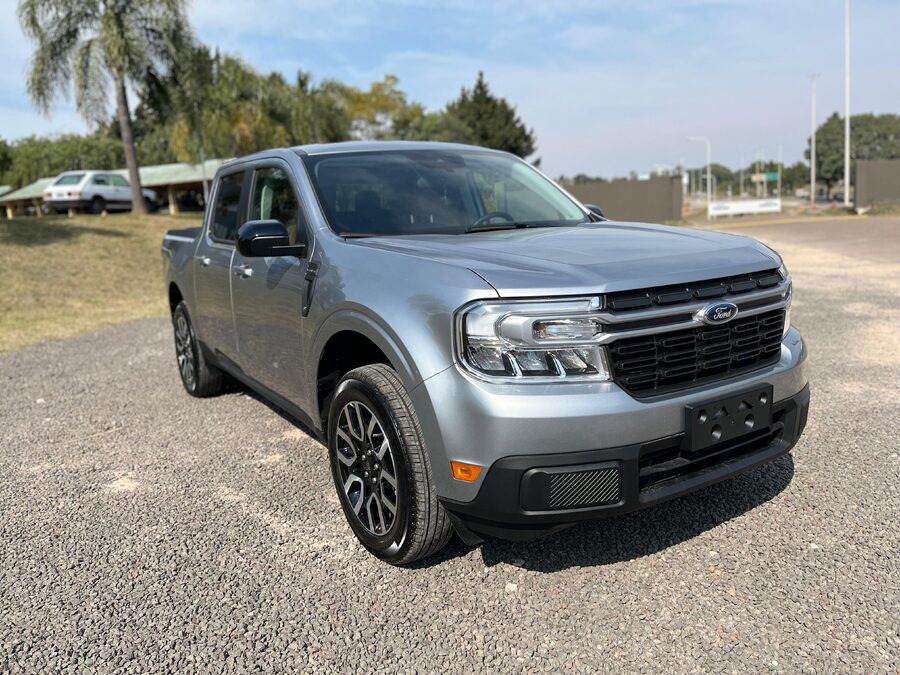 FORD MAVERICK LARIAT HIBRIDA 4X2 AT- LARIAT 4X4 AT - XLT 4X2.