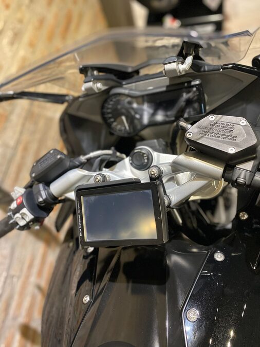 Bmw R1200 Rs. Recibo vehículos de menor y mayor valor.