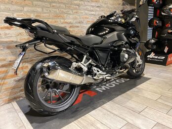 Bmw R1200 Rs. Recibo vehículos de menor y mayor valor.