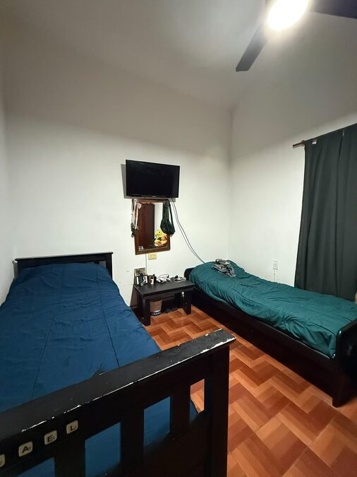 VENDO CASA CALLE PROVINCIAS UNIDAS