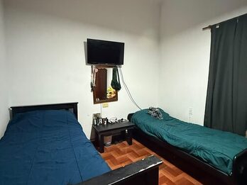VENDO CASA CALLE PROVINCIAS UNIDAS