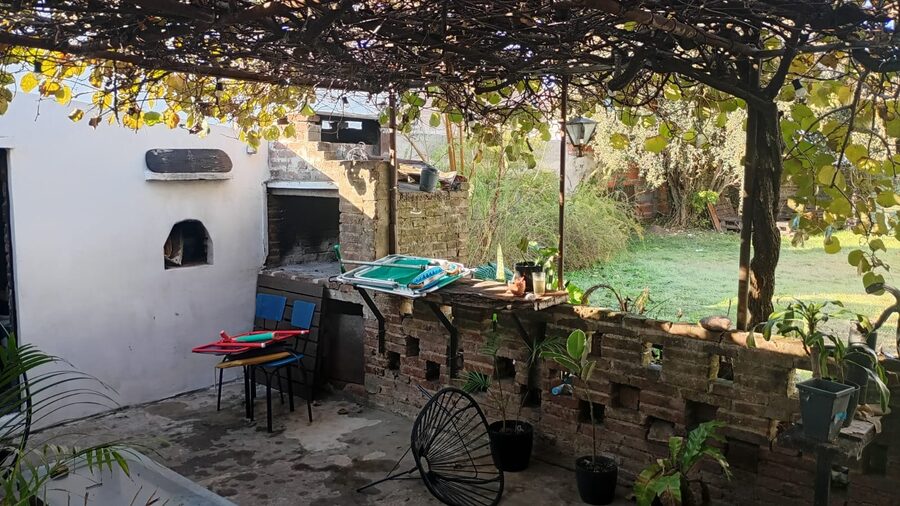 VENDO CASA CALLE PROVINCIAS UNIDAS