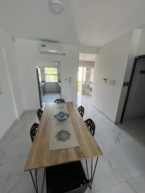 TRÍPLEX EN VENTA CON VISTA AL RÍO - ZONA THOMPSON