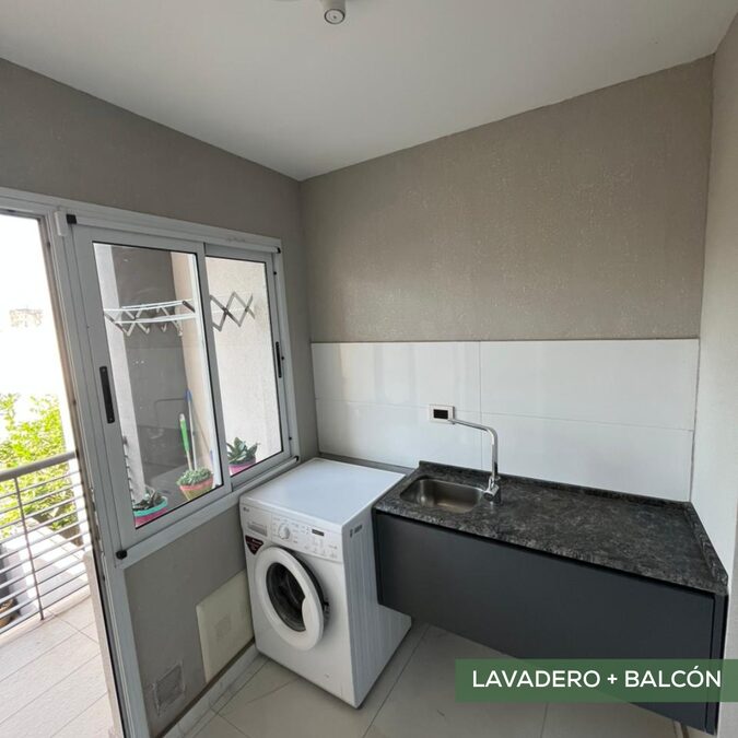 TRÍPLEX EN VENTA CON VISTA AL RÍO - ZONA THOMPSON