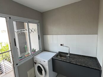 TRÍPLEX EN VENTA CON VISTA AL RÍO - ZONA THOMPSON
