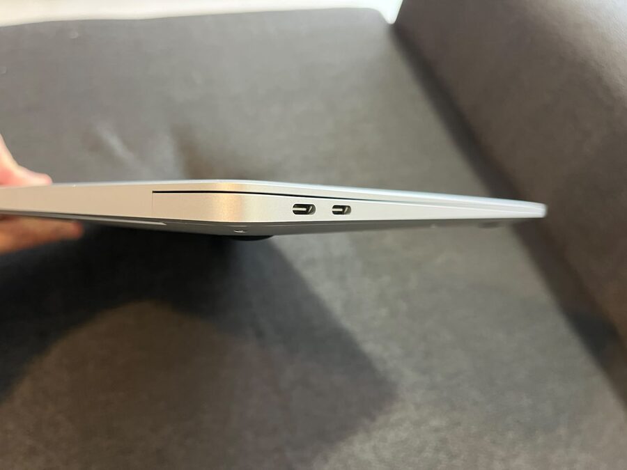MACBOOK AIR M1 Como Nueva