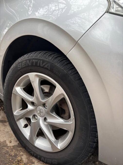 PEUGEOT 208 1.5 ALLURE TOUCHSCREEN - AÑO 2.015