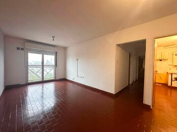 DEPTO 2 DORM. COCHERA. APTO CREDITO