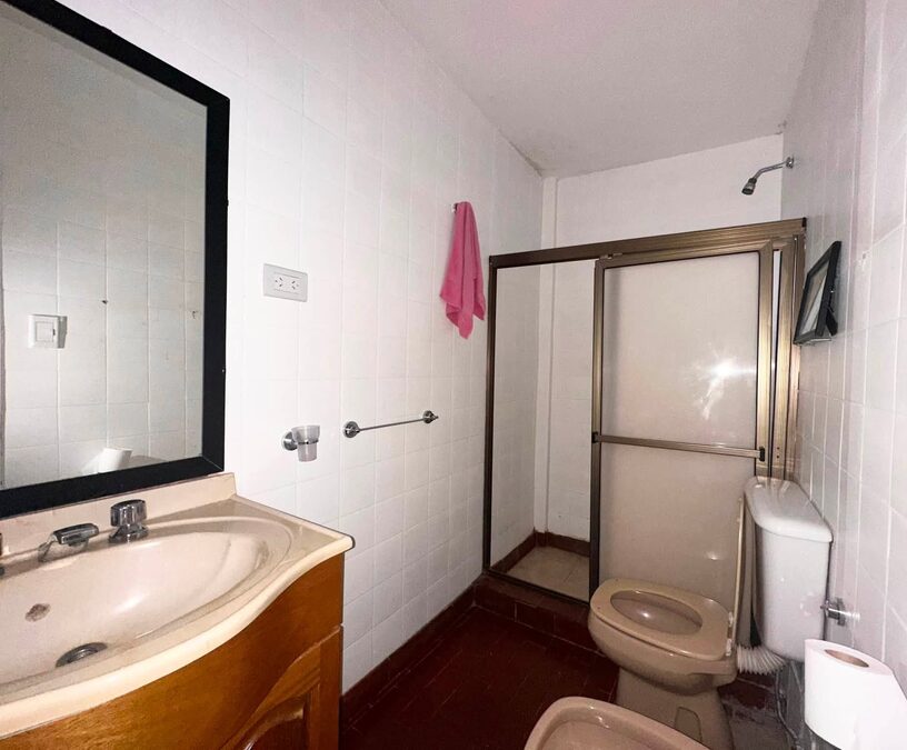 DEPTO 2 DORM. COCHERA. APTO CREDITO