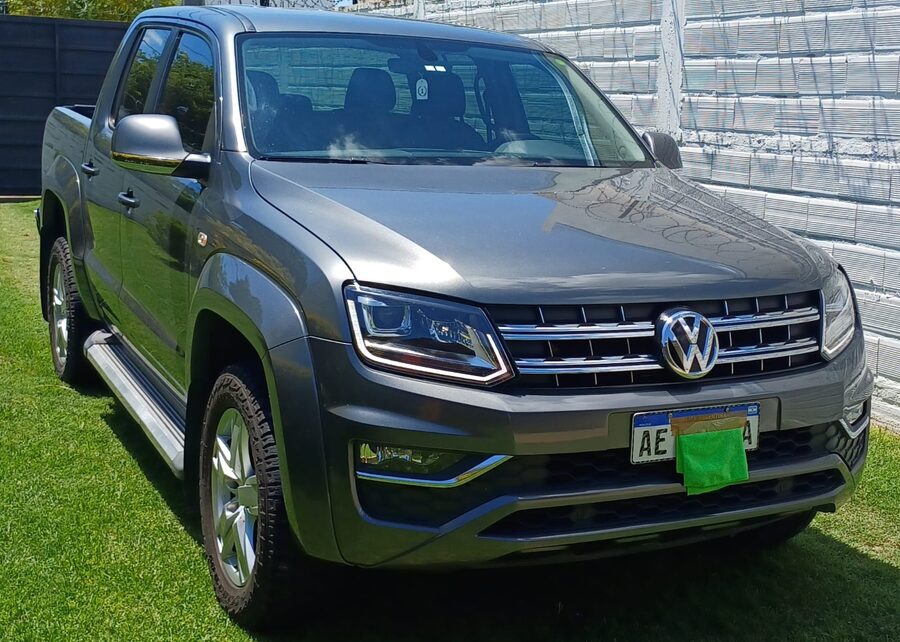 VENDO EXCELENTE!!! AMAROK HIGHLINE PACK AUT.2021