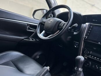 TOYOTA SW4 2.8 TDI 4X4 SRX  L/21 MANUAL 7AS - AÑO 2.021