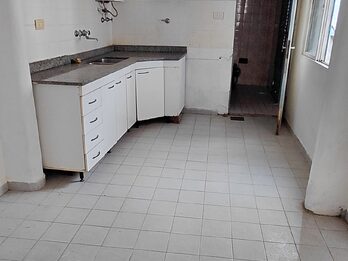 ALQUILO CASONA ZONA CENTRO PARANÁ
