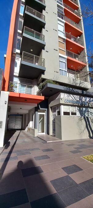 ALQUILO DPTO 1 DORMITORIO ZONA PLAZA SÁEZ PEÑA