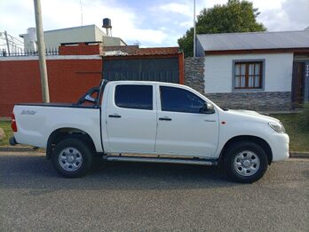 Vendo Toyota Hilux