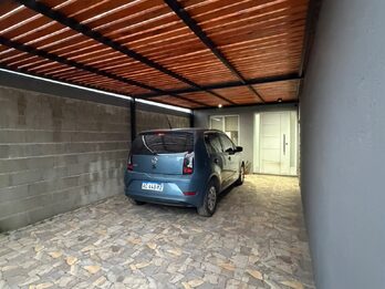 VENDO CASA 2 DORMITORIOS, ZONA JOHNSON ACERO