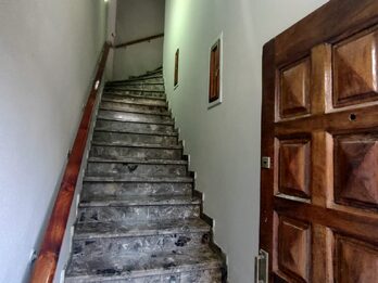 CASA DE 3 AMBIENTES CON COCHERA EN SAN MARTIN