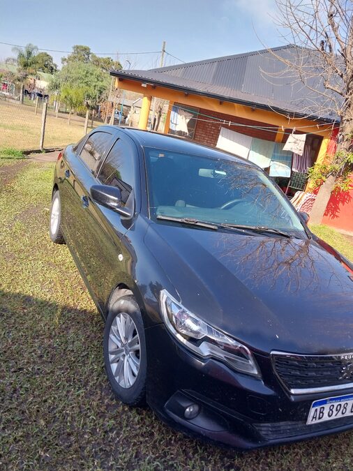 Peugeot 301 1.6 HDI 2017