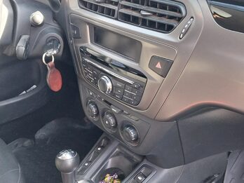 Peugeot 301 1.6 HDI 2017