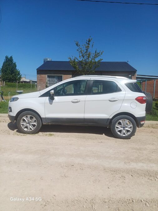 Ford Ecosport Titanium
