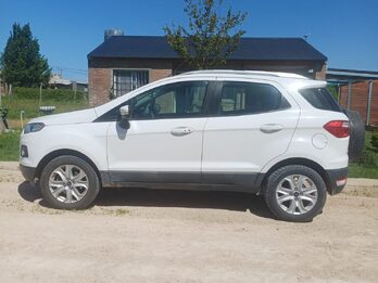 Ford Ecosport Titanium