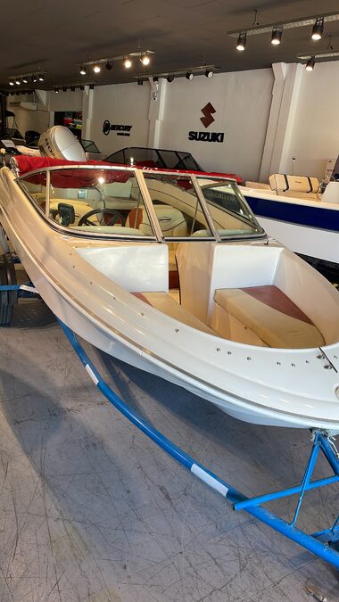 Lancha Canestrari 150+ 50hp honda 4t, 2006