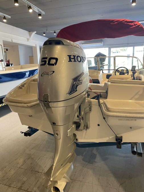 Lancha Canestrari 150+ 50hp honda 4t, 2006