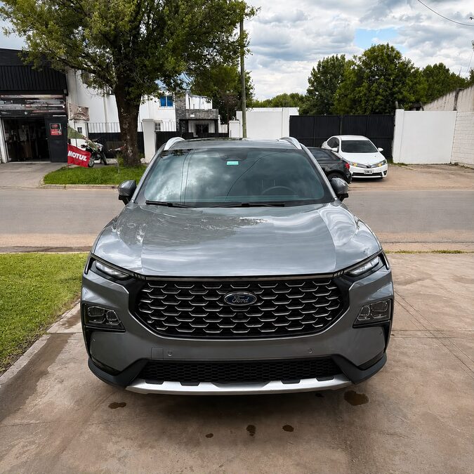 FORD TERRITORY 1.8T TITANIUM   - AÑO 2.024