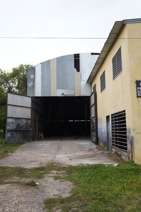 Galpon zona Base Aerea
