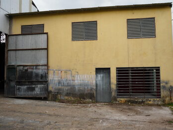 Galpon zona Base Aerea