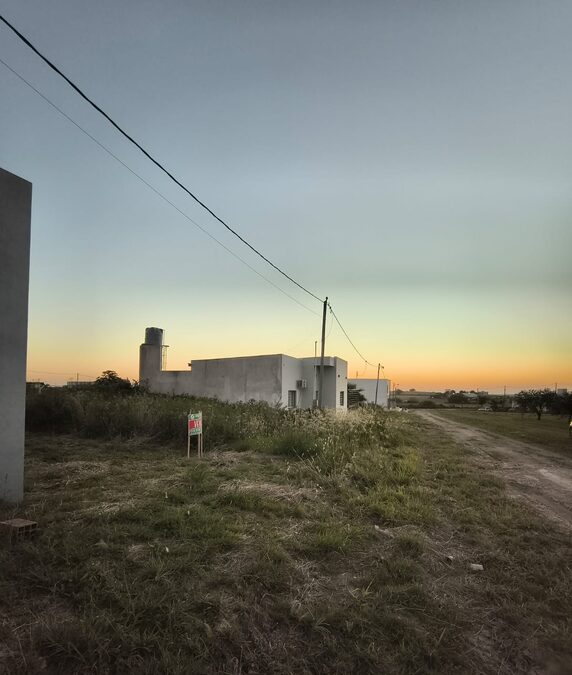 Lote en loteo Cardales de Colonia Ensayo frente a reserva