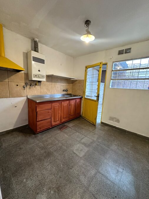ALQUILO DUPLEX 2  DORMITORIOS