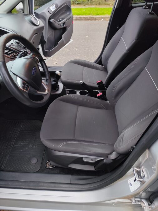 FORD FIESTA KINETIC